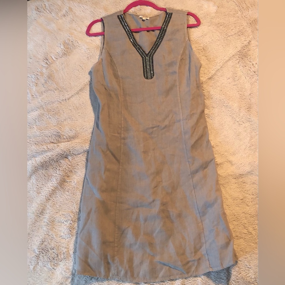 LINA TOMEI Women Grey Embellished V-Neck Sleeveless Shift Dress